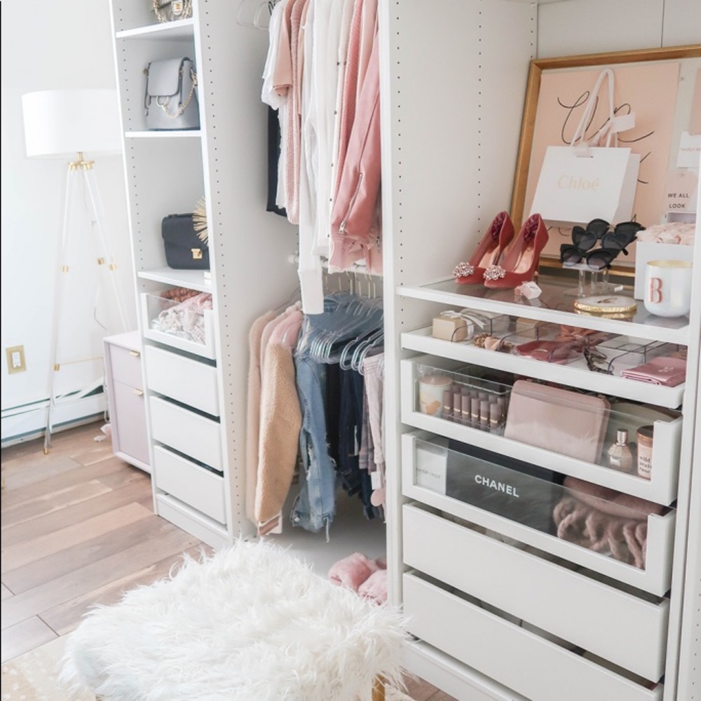 ⚜ Closet rules ⚜